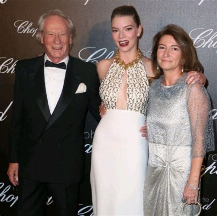 26-Year-Old Actress Anya Taylor-Joy Was Born To Parents Dennis And Jennifer Marina In Miami