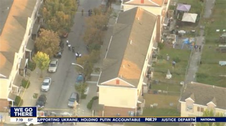 
3 SWAT team officers shot in Philadelphia 