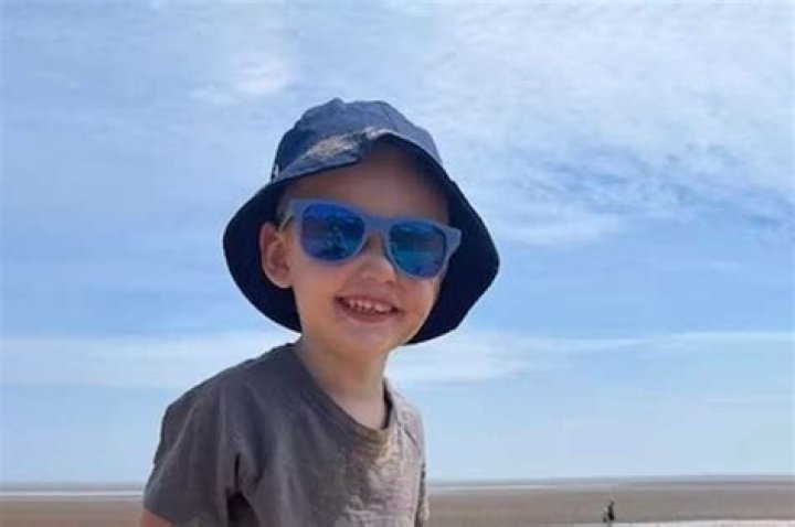 
3-year-old, Albie Speakman, Parents pay tribute to his death in a tractor crash in Bury 