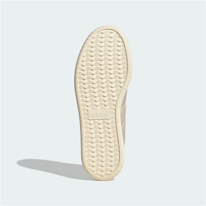 Trent Williams Unveiled: Exploring the Career of the Acclaimed Offensive Tackle for the San Francisco 49ers - SarkariResult