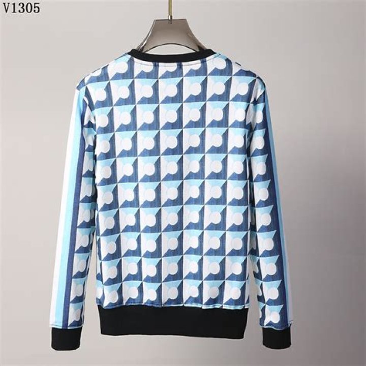 Candice Swanepoel Net Worth: Details About Cars, Career, Modeling, House - SarkariResult