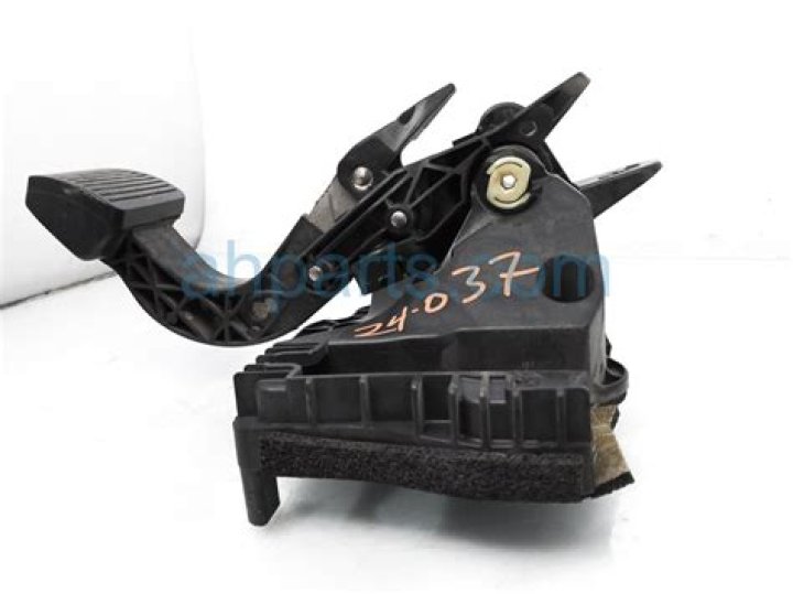 Is Jschlatt Dead Or Alive? What Happened To Jschlatt? - SarkariResult