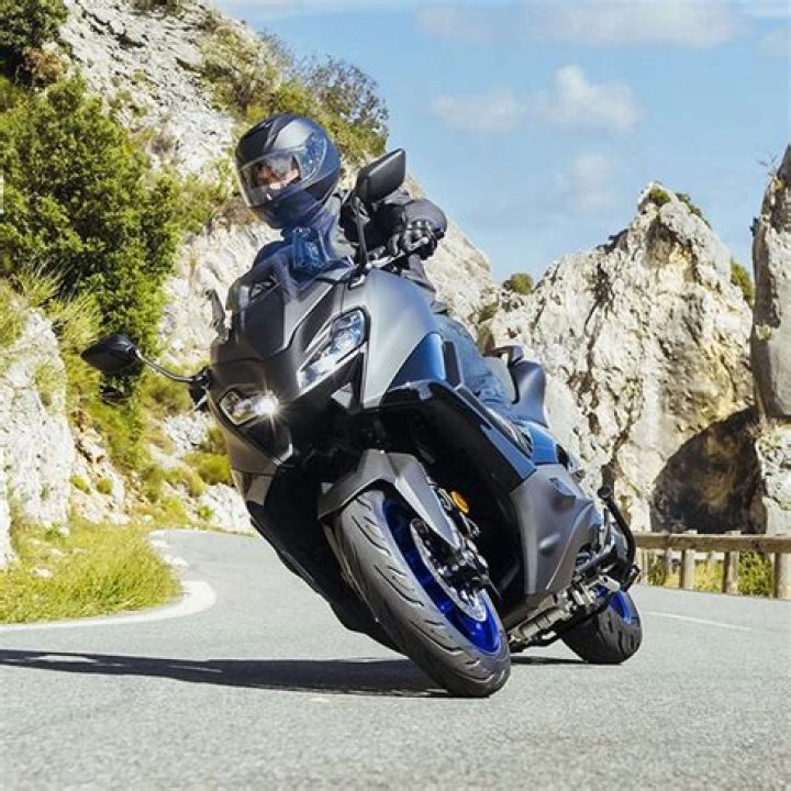 Top 10 Amazing Shopping Centers in New York - Best Spots for Shopaholics - SarkariResult