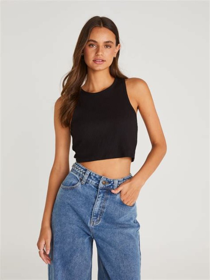 Run For The Money Season 2 Release Date : Recap, Cast, Review, Spoilers, Streaming, Schedule & Where To Watch? - SarkariResult