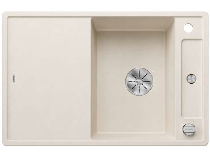 Kathy Chow Hoi-mei Death Cause And Obituary : Veteran actress Kathy Chau dies at age 57 - SarkariResult