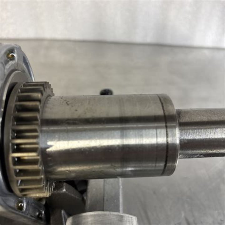 Aaron Jones Parents, Meet Father Alvin Jones Sr. And Mother Vurgess - SarkariResult