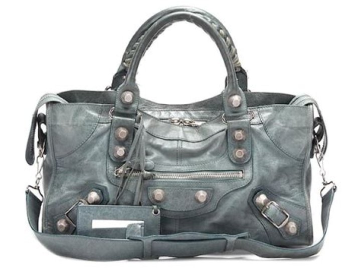 Is Graham Norton Leaving Virgin Radio Weekend Show? Why Is He Leaving Virgin Radio Show? - SarkariResult