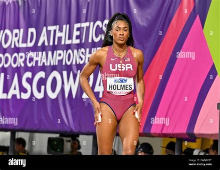 
Abbey Holmes Height, Weight, Net Worth, Age, Birthday, Wikipedia, Who, Instagram, Biography 