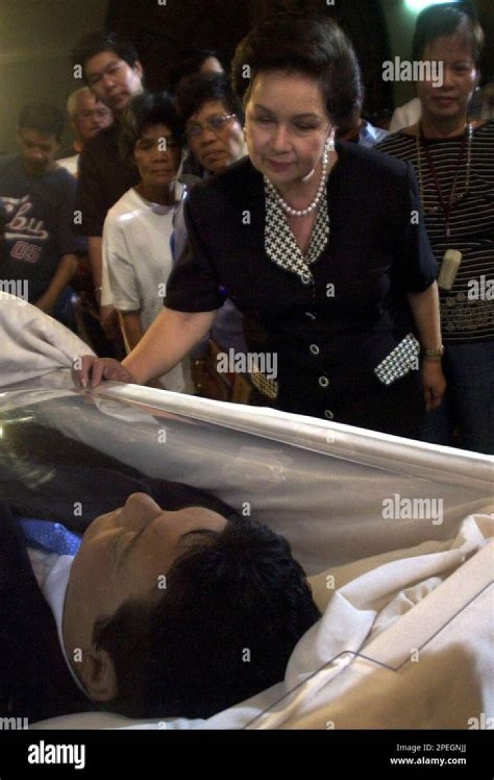 
Actress Susan Roces Has Passed Away: Columist Ogie Diaz Confirms Death – How Did She Die? 