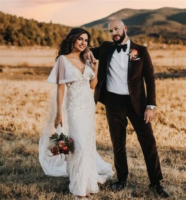 Amanda Salas Age, Wiki, Height, Net Worth, Boyfriend, Married, Husband