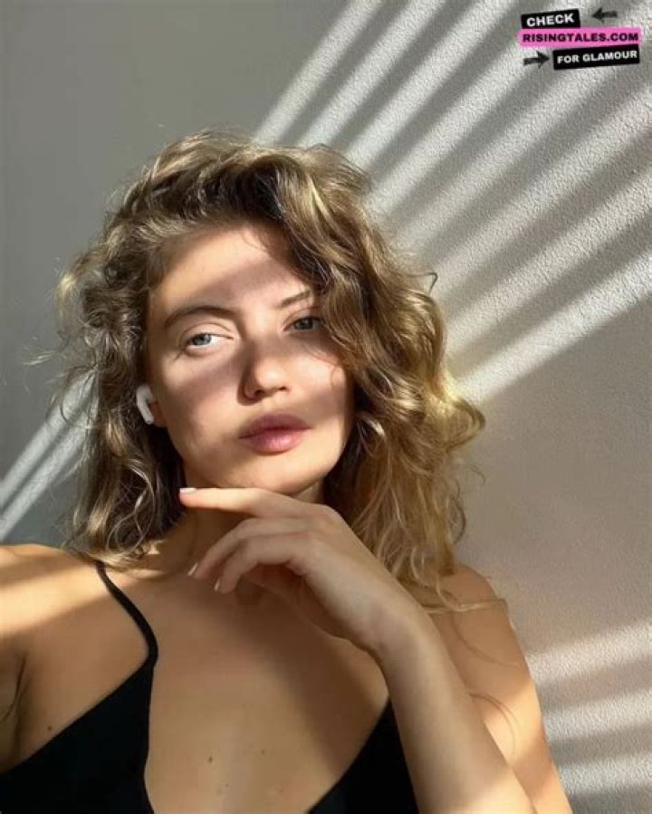 Amelia Clarkson Height, Weight, Net Worth, Age, Wiki, Who, Instagram, Biography