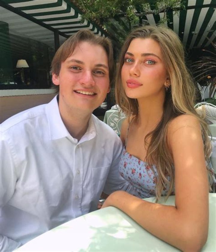 Amelie zilber Bio, Wiki, Age, Height, Family, Boyfriend, Dating, Salary and Net Worth