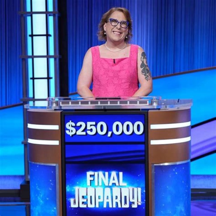 Amy Schneider JEOPARDY Age, Wikipedia, Before, Real Name, Tattoo