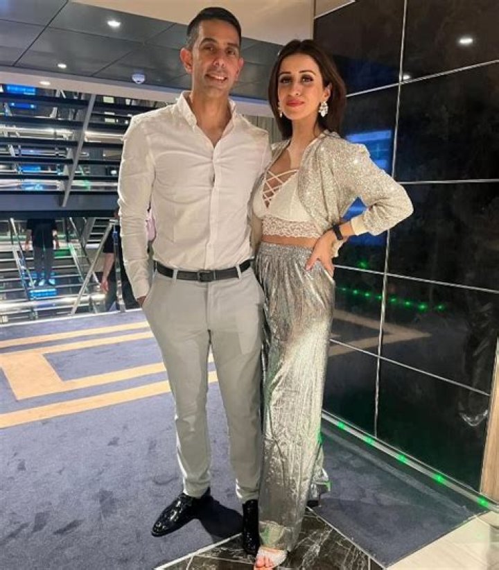 Anshu Ambani Height, Weight, Net Worth, Age, Birthday, Wikipedia, Who, Nationality, Biography