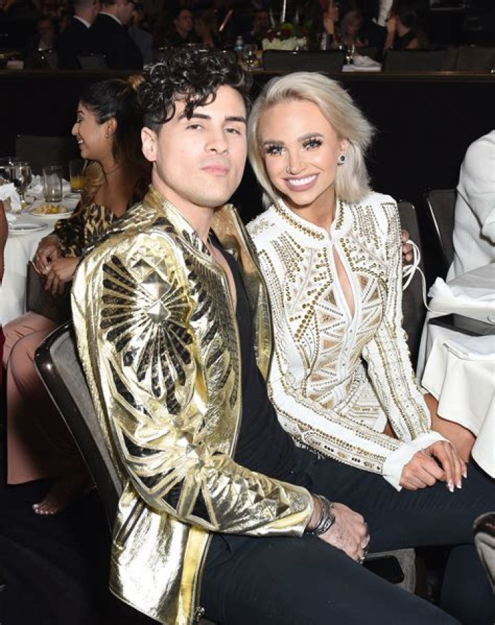 Anthony Padilla Bio, Wiki, Girlfriend, Wife, Age, Net Worth, Smosh, Miel, and Net Worth