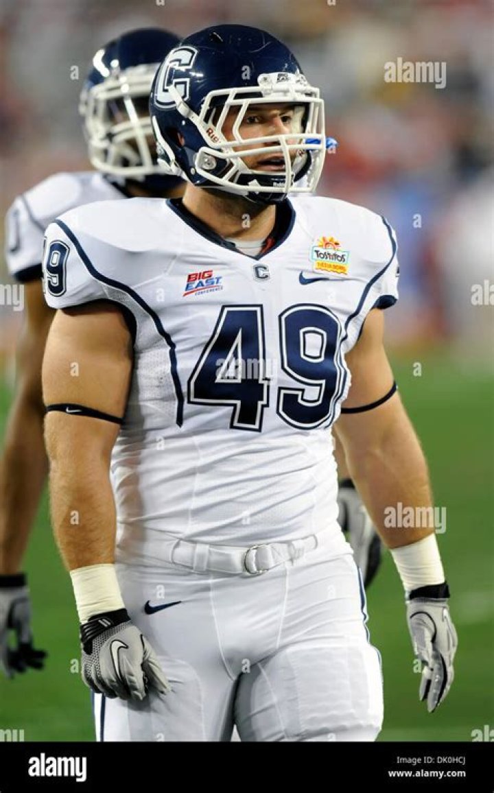 Anthony Sherman Biography, Age, Wife, Salary, Contract, Net Worth