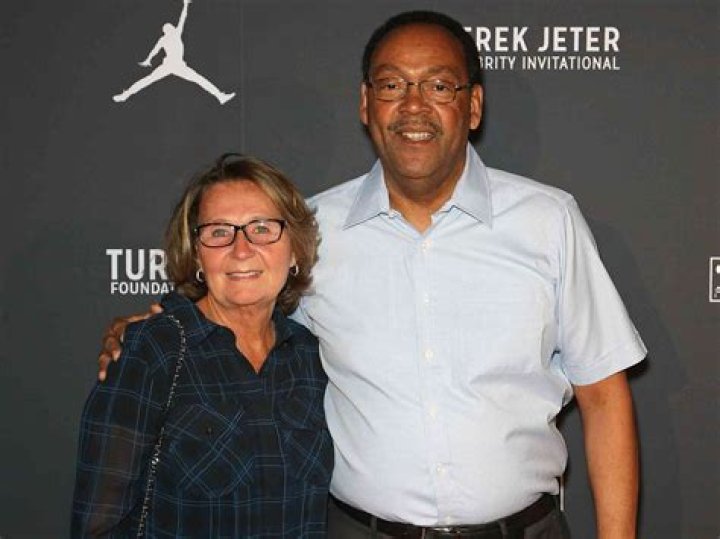 
As the ESPN documentary takes a closer look, Charles Jeter, Derek Jeter’s father, details provided. 