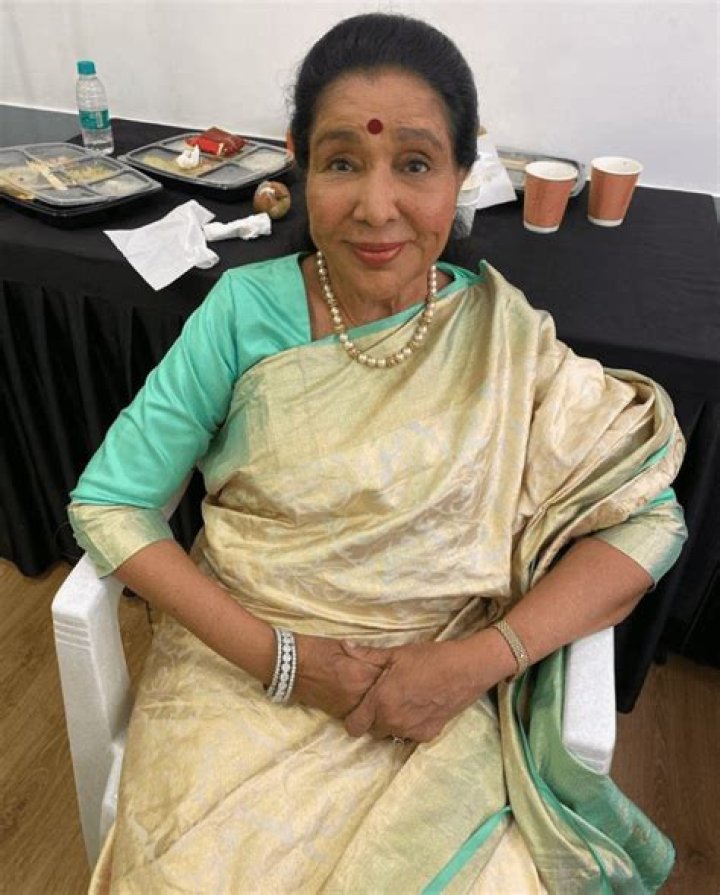 Asha Bhosle Net Worth