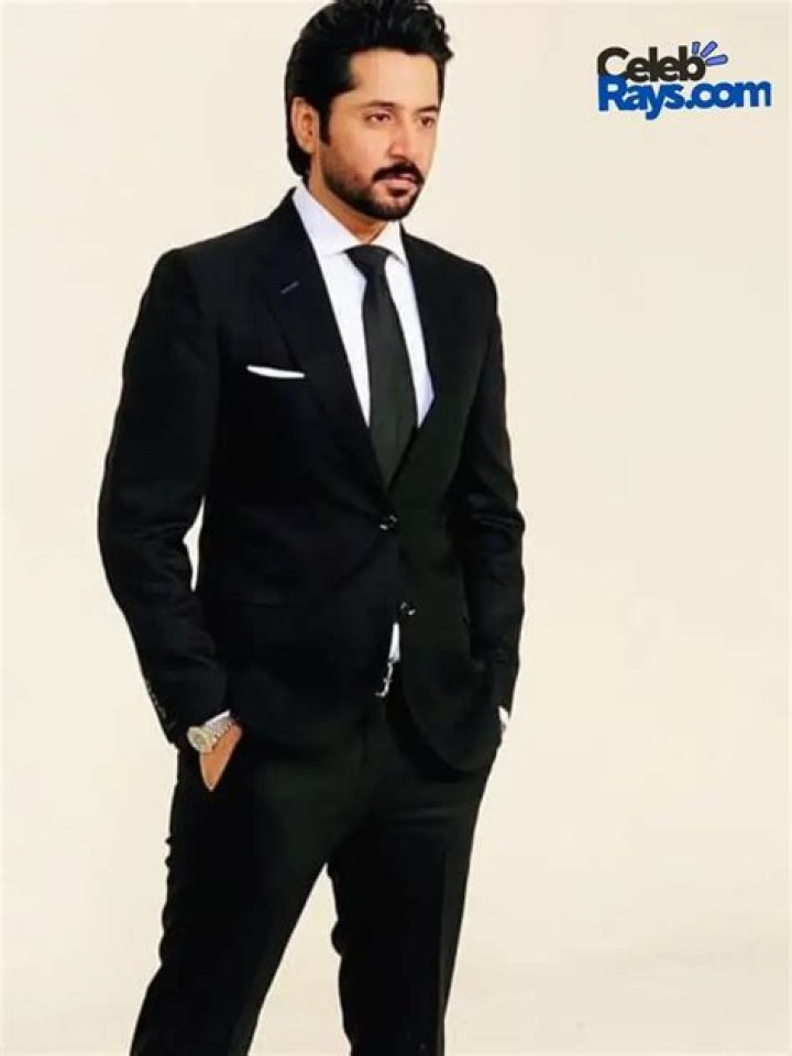 
Ayman Ashraf Height, Weight, Net Worth, Age, Birthday, Wikipedia, Who, Instagram, Biography 