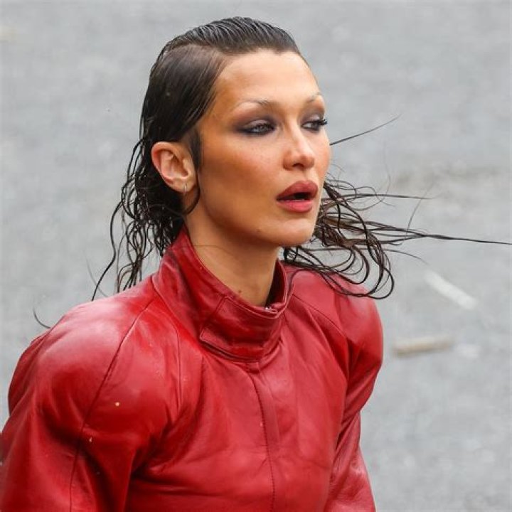 
BB Naija’s Chomzy Sparks Reactions With New Stunning Photos On Instagram. 