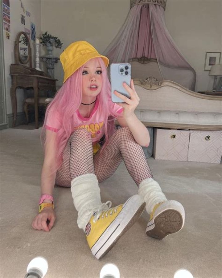 Belle Delphine Height, Weight, Net Worth, Age, Wiki, Who, Instagram, Biography