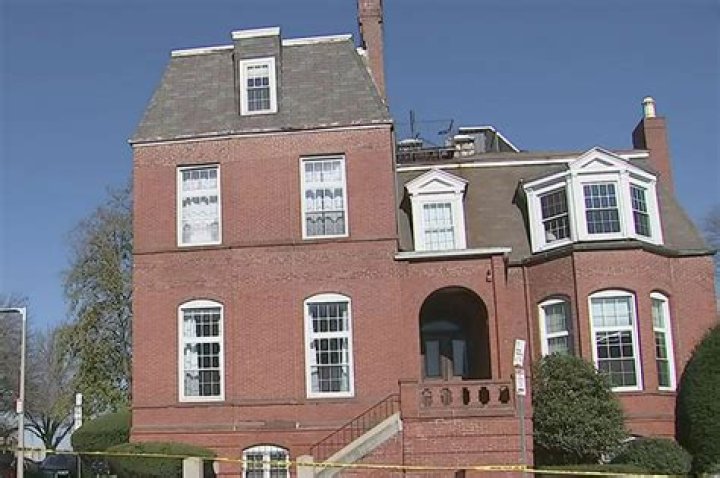 
Bodies of 4 infants found in Boston apartment: police 