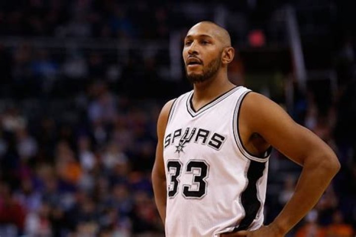 Boris Diaw Net Worth