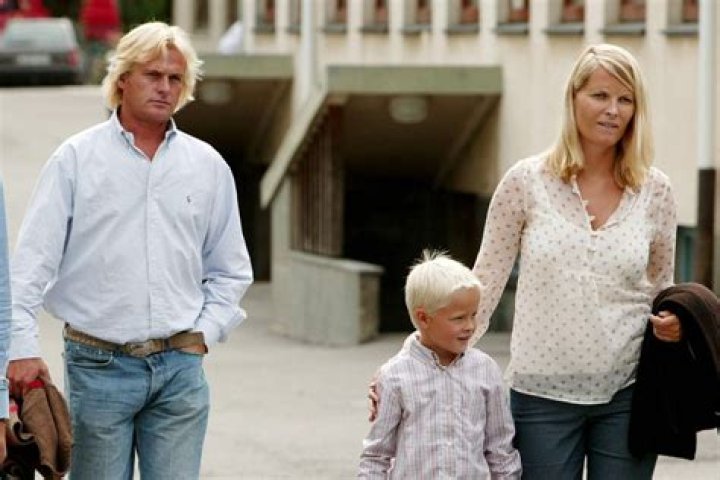 Braden Holtby Age, Wiki, Biography, Wife, Children, Salary, Net Worth, Parents