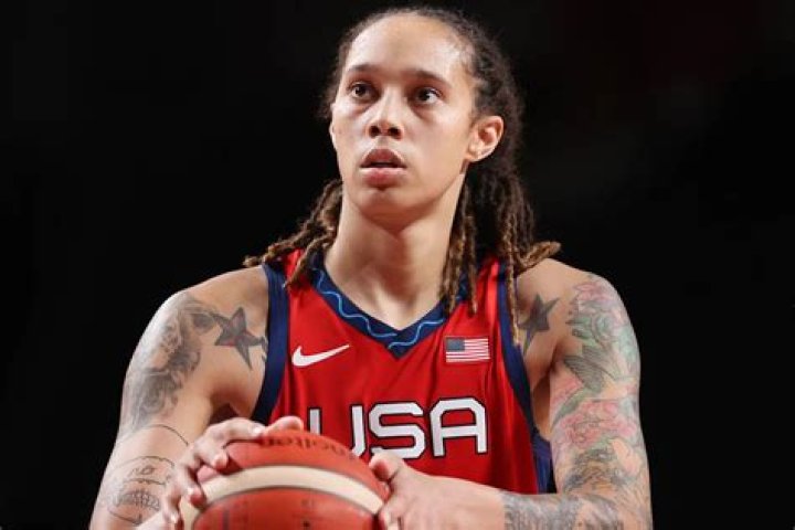 
Brittney Griner Flying Straight to San Antonio for Medical Care, Will Reunite with Wife and Family 