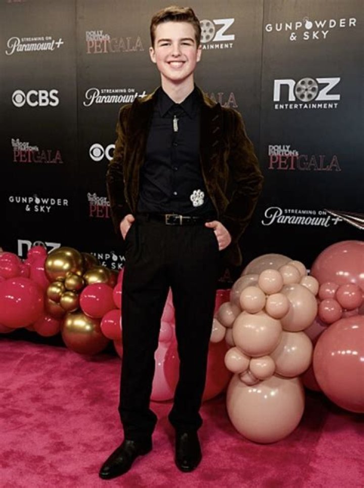 
Brooke Armitage Height, Weight, Net Worth, Age, Birthday, Wikipedia, Who, Nationality, Biography 