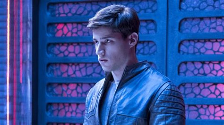 
Cameron Cuffe (aka Seg-El on Krypton) Wiki Bio, age, height, net worth 