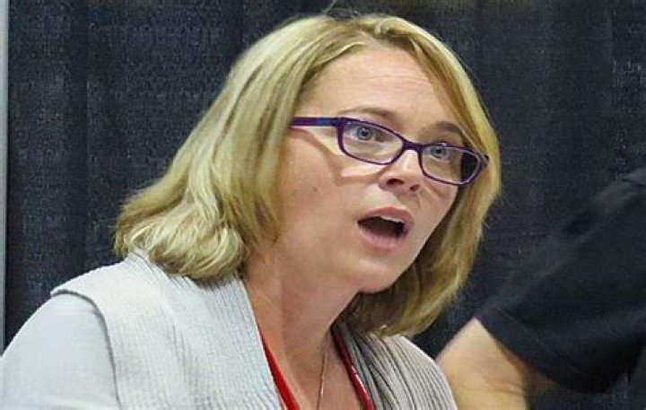 Carrie Henn Net Worth