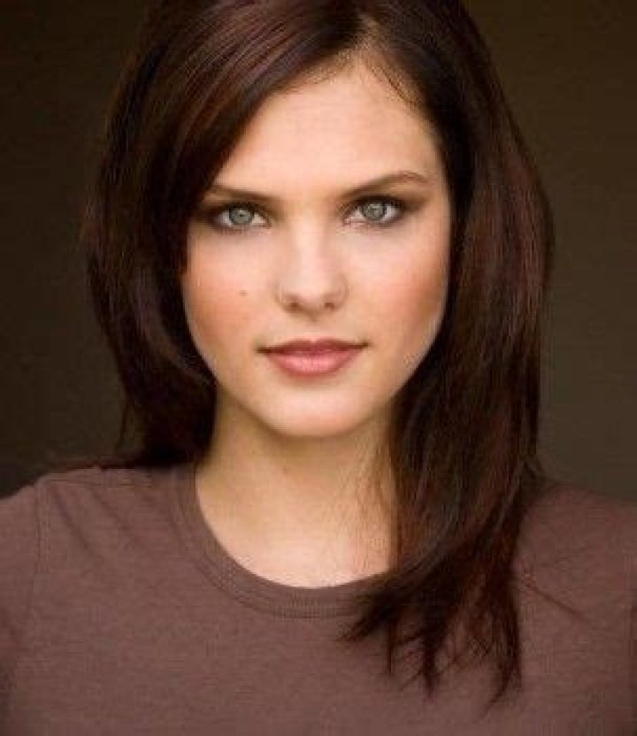 Cassandra Jean Net Worth