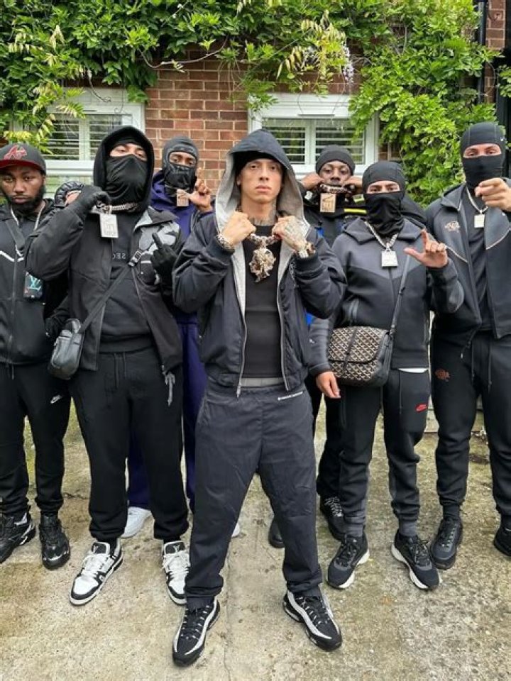 Is Rapper Central Cee dead? Or alive? Read to know about the truth.