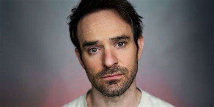 Charlie Cox Height, Weight, Measurements, Shoe Size