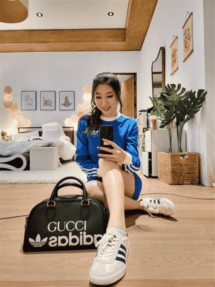 Chinese Kitty (Instagram star) Wiki, Bio, Age, Height, Weight, Dating, Net Worth, Son, Affair, Facts