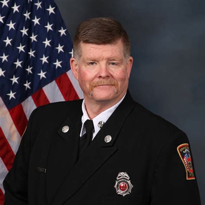 
Chris Clanton Height, Weight, Net Worth, Age, Birthday, Wikipedia, Who, Nationality, Biography 