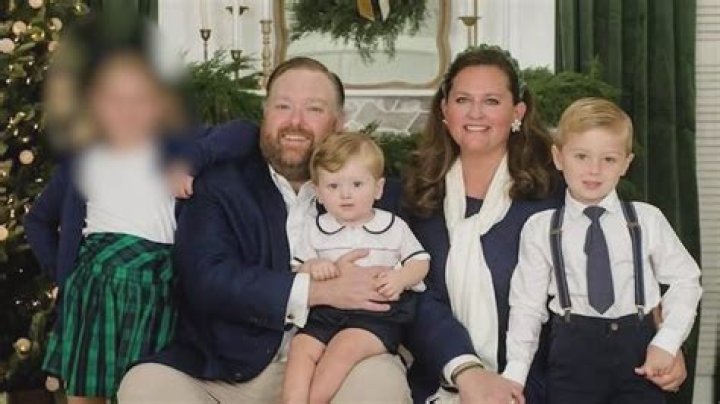 Clare Grant – Bio, Height, Family, Facts About Seth Green’s Wife