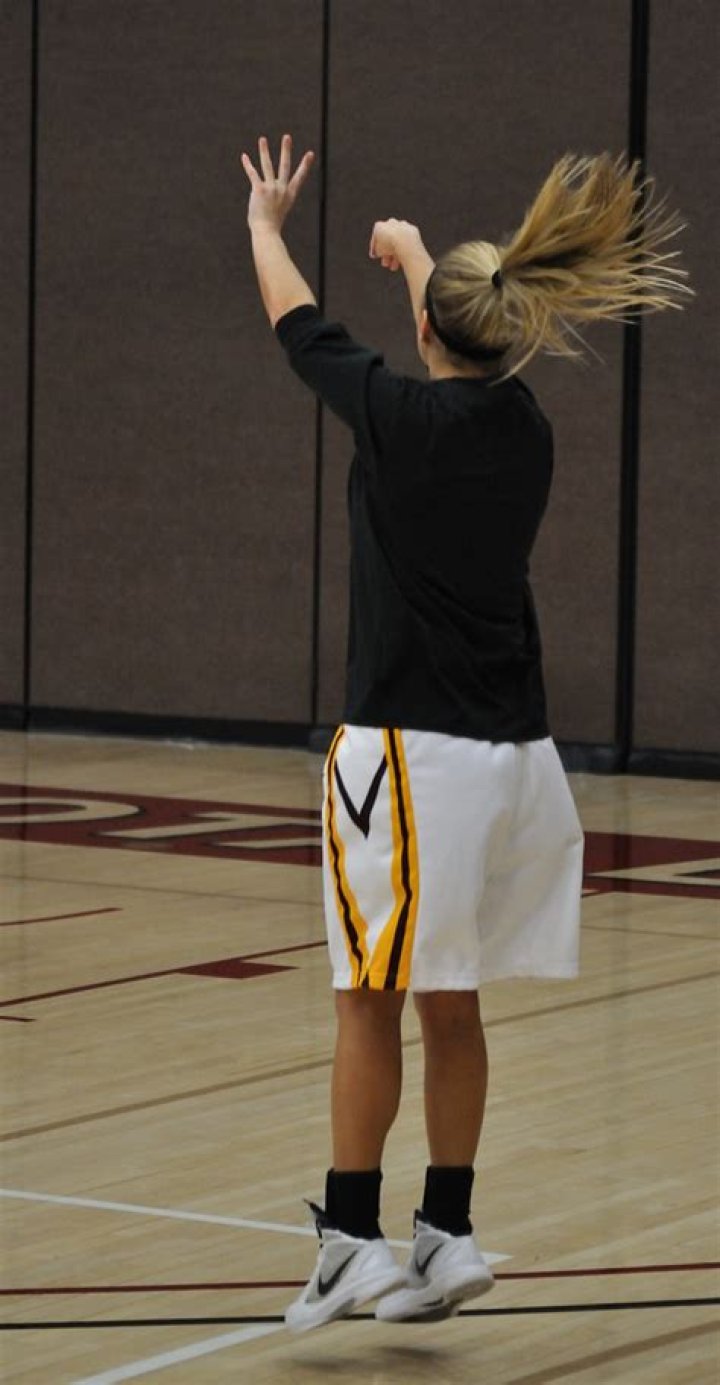 Courtney Doucette Net Worth