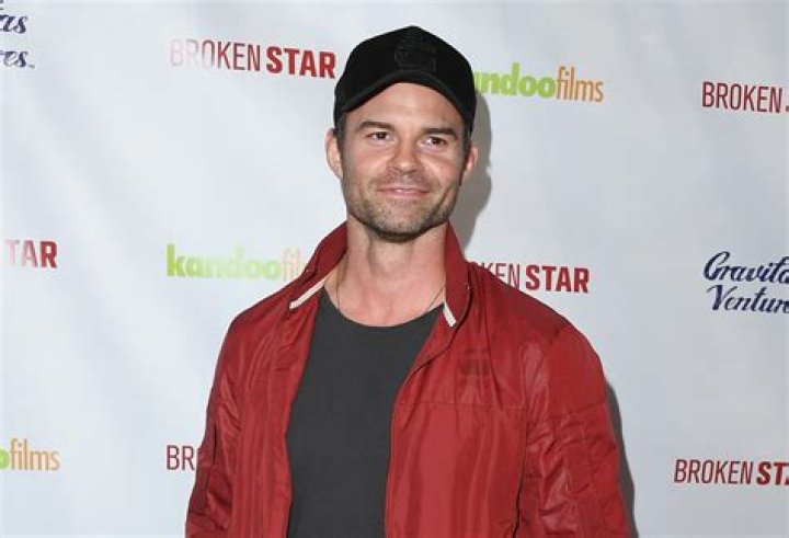 Daniel Gillies’ Biography: Wife, Net Worth, Tattoo, Children, Age
