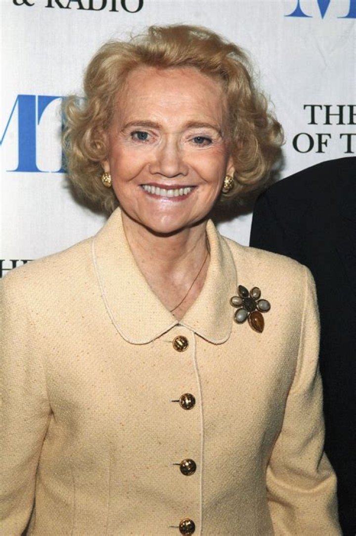 Daviyon Nixon Height, Weight, Net Worth, Age, Birthday, Wikipedia, Who, Instagram, Biography