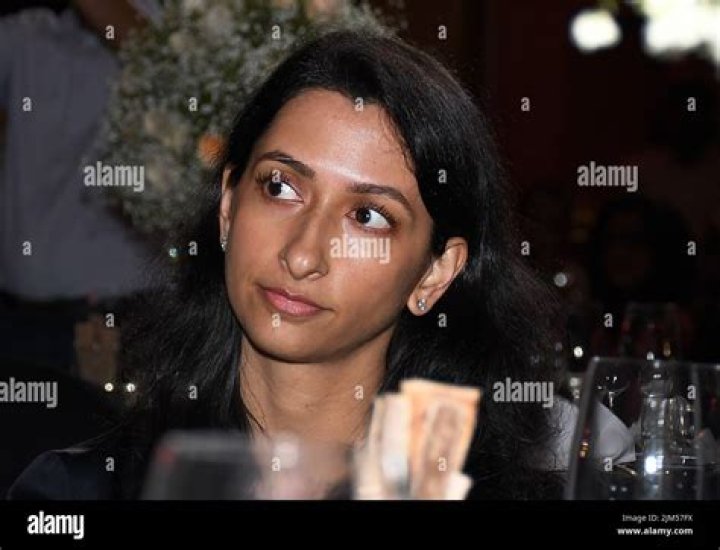 
Dearjane1 Age, Birthday, Wikipedia, Who, Nationality, Biography 