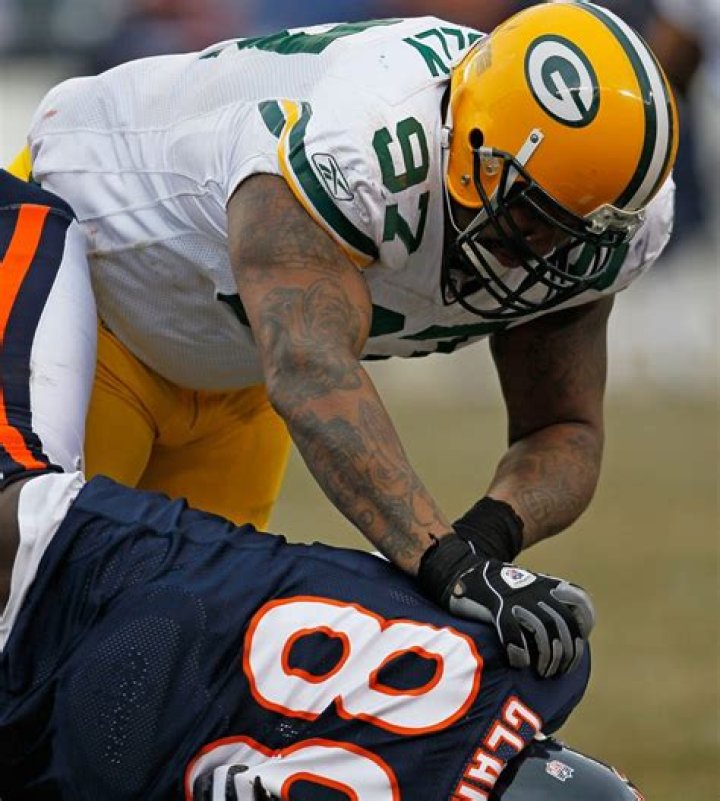 Desmond Clark Net Worth