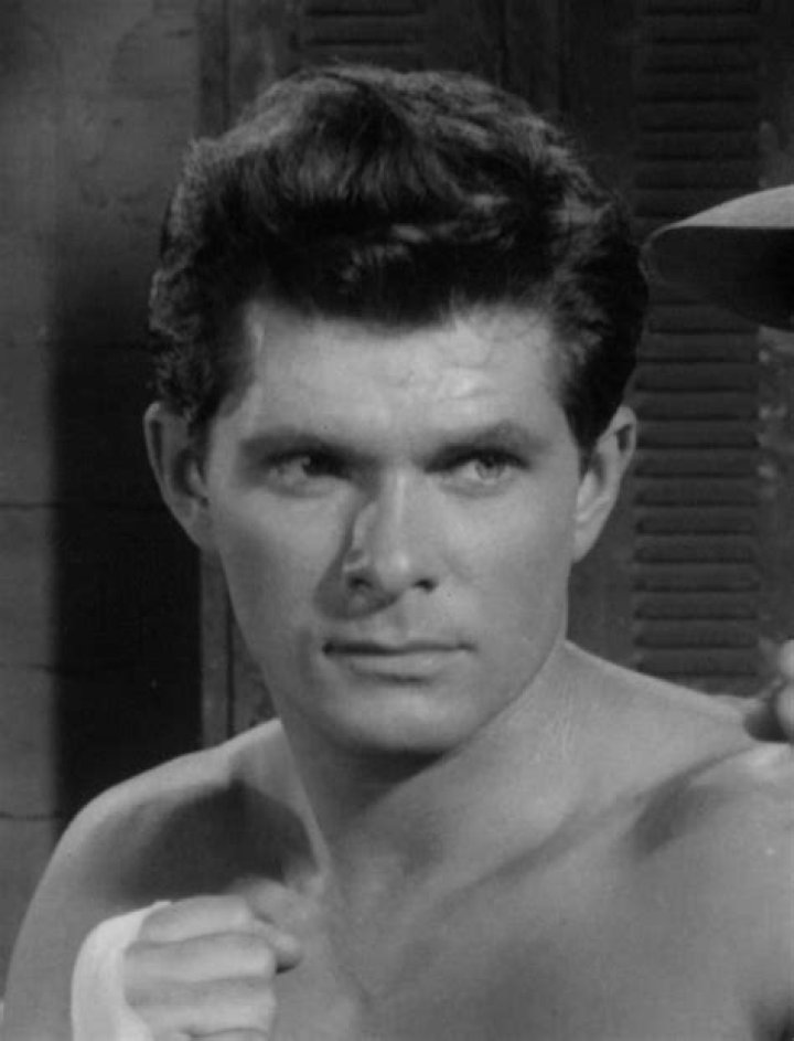 Dewey Martin (actor)