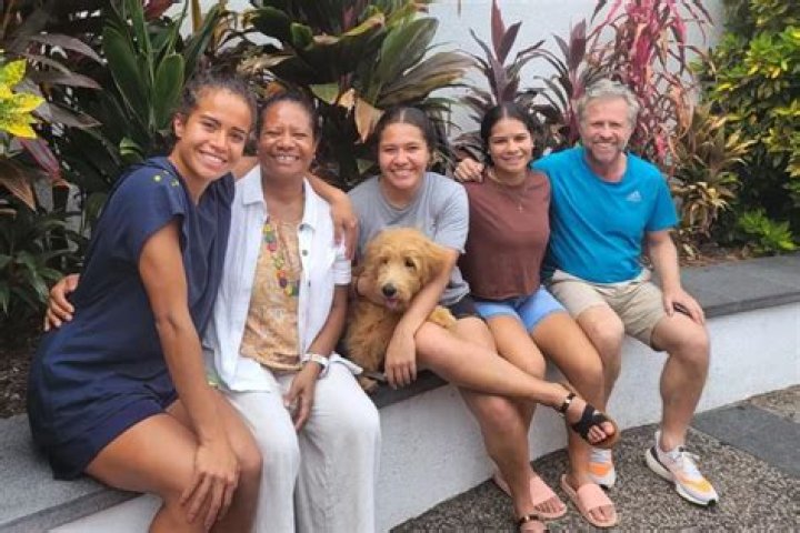 Dexter Fowler Net Worth 2023, Salary, Age, Wife Darya Akita Baghbani, Family & More