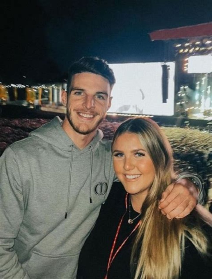 
Did Declan Rice Cheat on Her Girlfriend Lauren Fryer? Affair Rumors Run Wild 