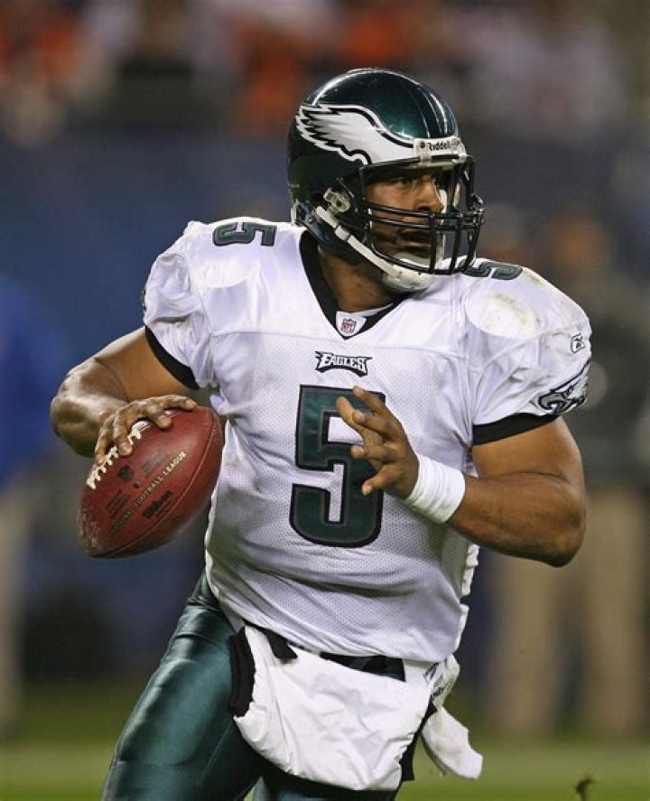 Donovan McNabb Height, Weight, Net Worth, Age, Birthday, Wikipedia, Who, Instagram, Biography