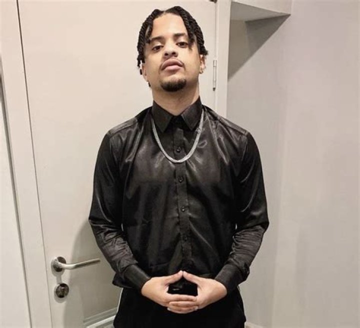 
Earl Swavey Height, Weight, Net Worth, Age, Birthday, Wikipedia, Who, Nationality, Biography 