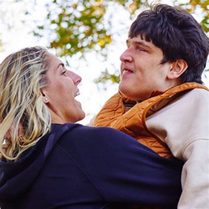 Elena Delle Donne revelas she is a lesbian. Soon getting married.