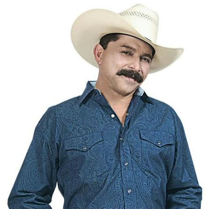 Emilio Navaira